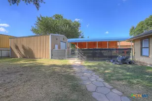 1264 Lost Elms, New Braunfels, TX 78130 - Photo 25