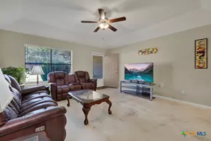 1264 Lost Elms, New Braunfels, TX 78130 - Photo 5