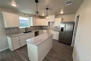 149 Atlas Ave, Killeen, TX 76542 - Photo 1