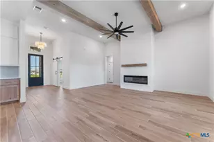 8621 Austin Turner Trl, Killeen, TX 76542 - Photo 9