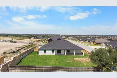 8621 Austin Turner Trail, Killeen, TX 76542 - Photo 35