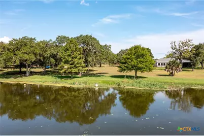 107 E Circle Street, Goliad, TX 77963 - Photo 3