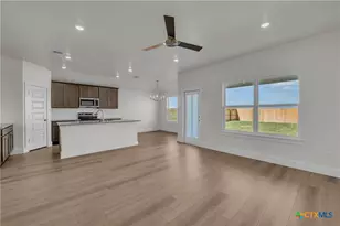 1178 LEXINGTON Dr, Copperas Cove, TX 76522 - Photo 3