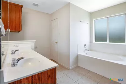 3702 Gowen Court, Killeen, TX 76543 - Photo 15