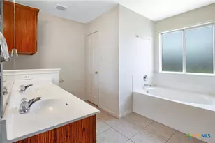 3702 Gowen Ct, Killeen, TX 76543 - Photo 15