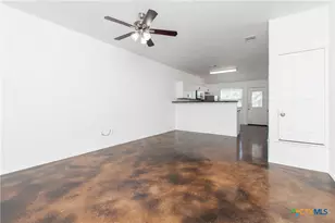 223 N Mary Jo Dr, Harker Heights, TX 76548 - Photo 3