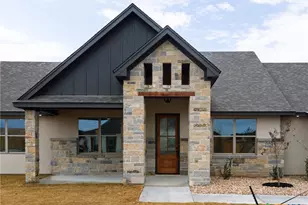 11139 Golden Eagle Ave, Salado, TX 76571 - Photo 3