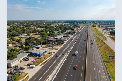 1712 N Interstate 35, San Marcos, TX 78666 - Photo 11