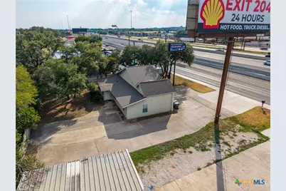 1712 N Interstate 35, San Marcos, TX 78666 - Photo 5