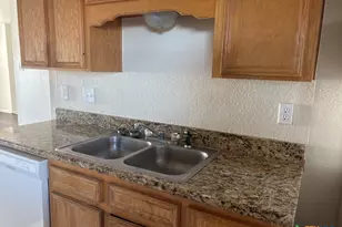 906 McDaniel Cir, Killeen, TX 76543 - Photo 5