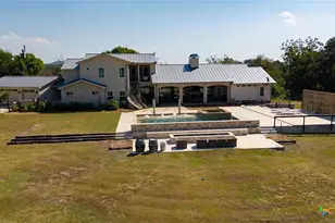 3067 Ranch Road 1888, Blanco, TX 78606 - Photo 17