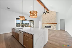 6807 Lacey Oak Rd, Salado, TX 76571 - Photo 13