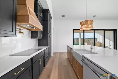 6807 Lacey Oak Road, Salado, TX 76571 - Photo 9