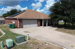2112 Lincoln Ct, Belton, TX 76513 - Photo 3