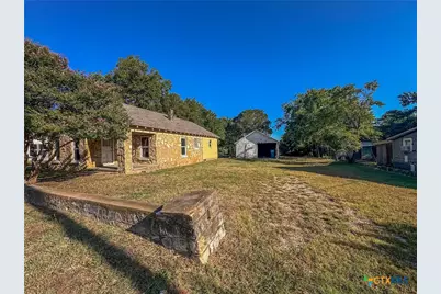 511 Saunders Street, Gatesville, TX 76528 - Photo 3