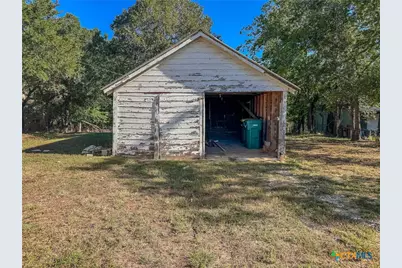 511 Saunders Street, Gatesville, TX 76528 - Photo 23