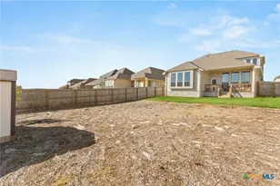 947 Blue Violet, New Braunfels, TX 78130 - Photo 25