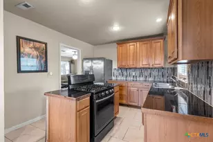 604 Teinert Ave, Copperas Cove, TX 76522 - Photo 7