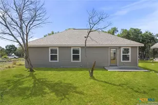 1229 Bob White Dr, Spring Branch, TX 78070 - Photo 15