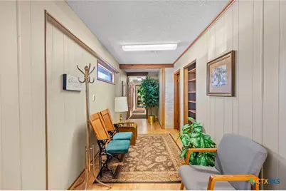 1001 E Airline Road, Victoria, TX 77901 - Photo 11