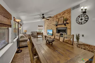 1015 Reiley Road, Seguin, TX 78155 - Photo 9