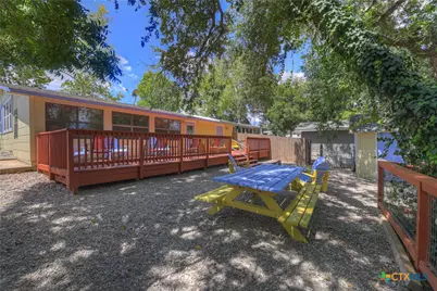 1015 Reiley Road, Seguin, TX 78155 - Photo 21