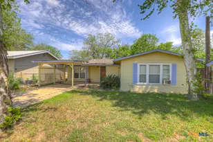 1015 Reiley Rd, Seguin, TX 78155 - Photo 3