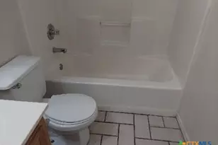 904 McDaniel Cir, Killeen, TX 76543 - Photo 17