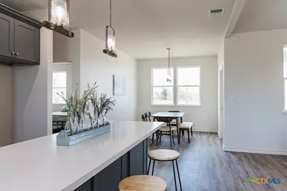 243 Honeycomb, Victoria, TX 77904 - Photo 13