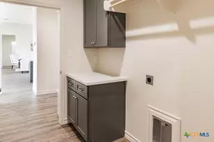 243 Honeycomb, Victoria, TX 77904 - Photo 29