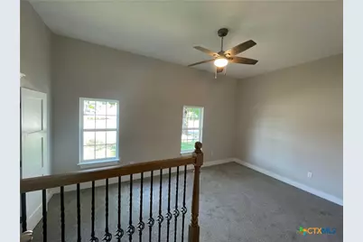 201 E 6th Street, Lampasas, TX 76550 - Photo 35