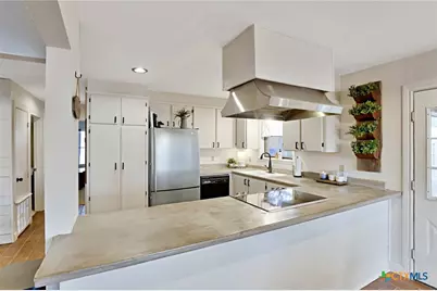 10862 Fm 537, Stockdale, TX 78160 - Photo 13