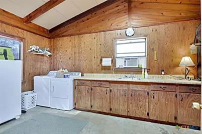 10862 Fm 537, Stockdale, TX 78160 - Photo 27