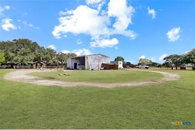 10862 Fm 537, Stockdale, TX 78160 - Photo 7