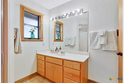 10862 Fm 537, Stockdale, TX 78160 - Photo 21