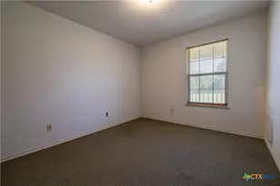 199 Sunset Trail, Luling, TX 78648 - Photo 13