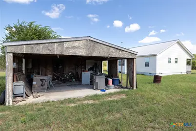 199 Sunset Trail, Luling, TX 78648 - Photo 25