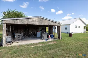 199 Sunset Trail, Luling, TX 78648 - Photo 25