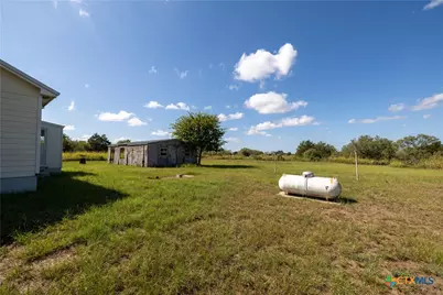 199 Sunset Trail, Luling, TX 78648 - Photo 27