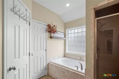 212 Mason Circle, Victoria, TX 77904 - Photo 19