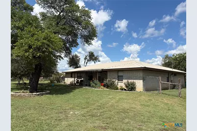 639 County Road 3081, Lampasas, TX 76550 - Photo 3