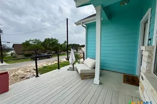 1285 Live Oak Dr, Spring Branch, TX 78070 - Photo 5