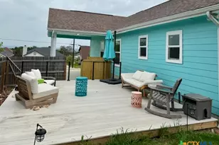 1285 Live Oak Dr, Spring Branch, TX 78070 - Photo 9