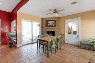 106 S Howe St, Lampasas, TX 76550 - Photo 17