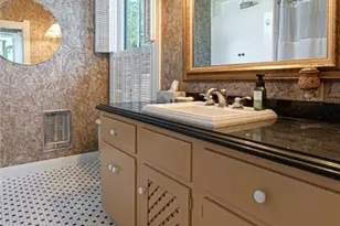 106 S Howe St, Lampasas, TX 76550 - Photo 31