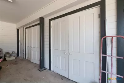 106 S Howe Street, Lampasas, TX 76550 - Photo 39