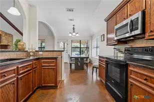 8614 Surrey Dr, Temple, TX 76502 - Photo 7