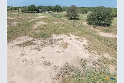 2405 County Road 239, Gonzales, TX 78629 - Photo 39