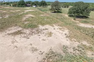 2405 Co Rd 239, Gonzales, TX 78629 - Photo 39