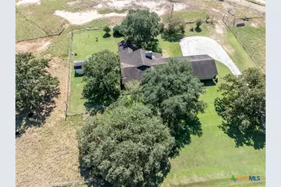 2405 County Road 239, Gonzales, TX 78629 - Photo 37